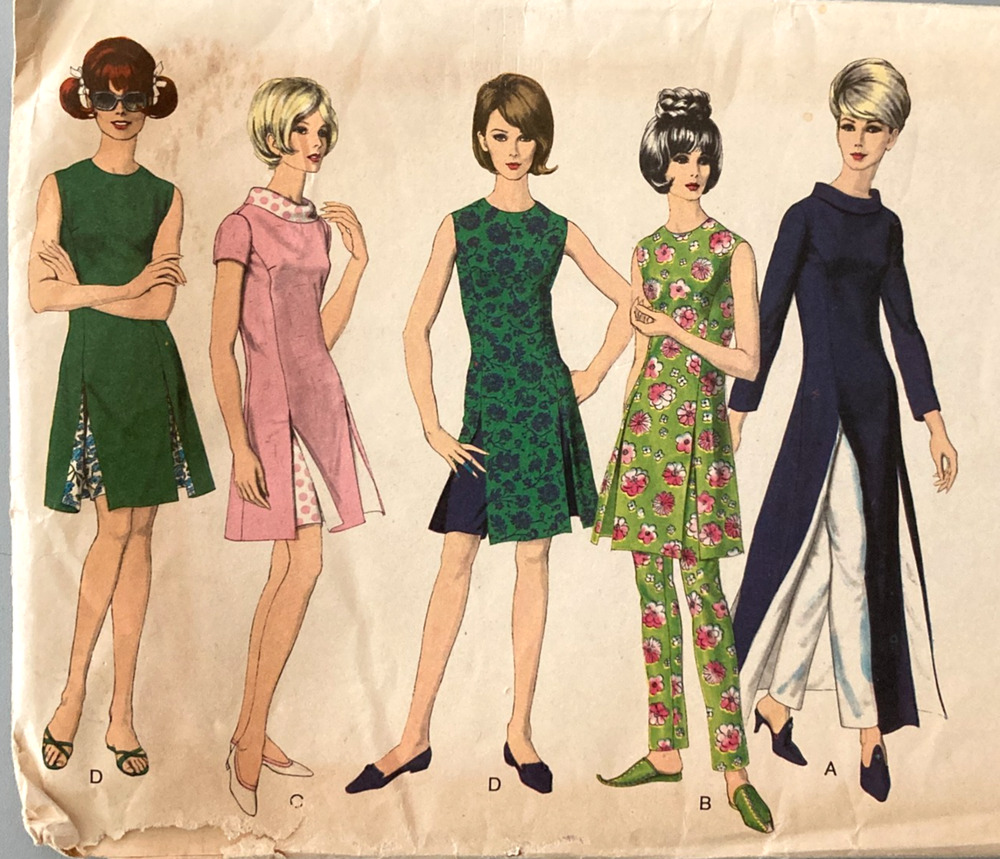 Vogue 6560 Pattern Mod Princess-shape Tunic Pants Misses Sz 10 Bust 31 Uncut 60s